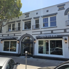 Larchmont_Jewelers_outside.jpg