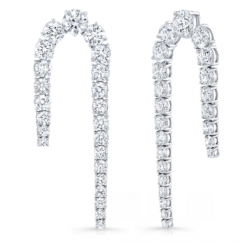 Rahaminov_diamond_earrings.png