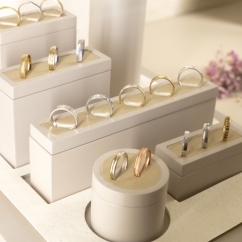 Rings_stacked_in_a_jewelry_store.jpg