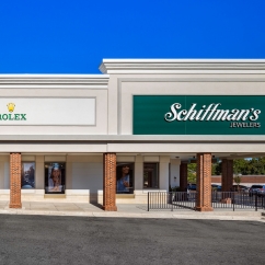 Schiffmans_Jewelers_store_outside.jpg